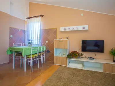 Ferienwohnung für 4 Personen (76 m²) in Poreč 2/10