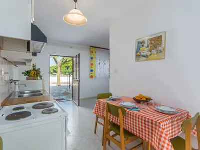 Ferienwohnung für 3 Personen (40 m²) in Poreč 10/10