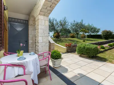 Ferienwohnung für 3 Personen (55 m²) in Poreč 3/10