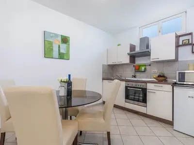 Ferienwohnung für 4 Personen (55 m²) in Poreč 5/10