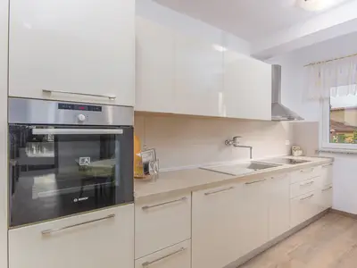 Ferienwohnung für 4 Personen (75 m²) in Poreč 4/10