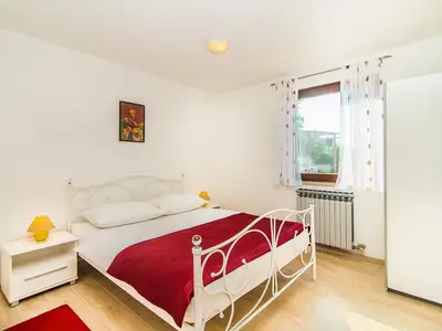 Ferienwohnung für 3 Personen (56 m²) in Poreč 10/10