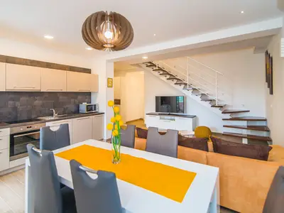 Ferienwohnung für 5 Personen (105 m²) in Poreč 1/10