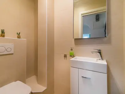 Ferienwohnung für 4 Personen (74 m²) in Poreč 6/10