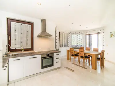 Ferienwohnung für 6 Personen (113 m²) in Poreč 4/10