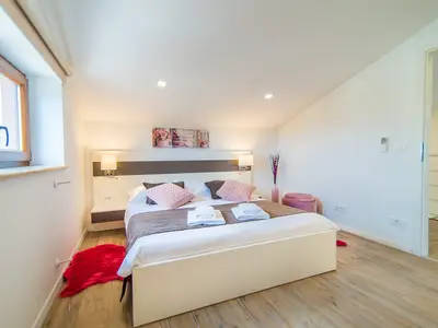 Ferienwohnung für 8 Personen (135 m²) in Poreč 10/10