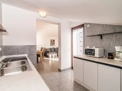 Ferienwohnung für 4 Personen (96 m²) in Poreč 5/10