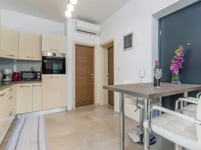 Ferienwohnung für 4 Personen (50 m²) in Poreč 8/10