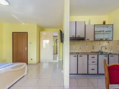 Ferienwohnung für 2 Personen (20 m²) in Poreč 9/10