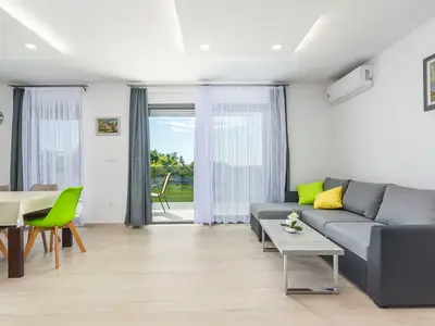 Ferienwohnung für 4 Personen (70 m²) in Poreč 9/10