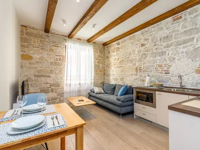 Ferienwohnung für 2 Personen (35 m²) in Poreč 1/10