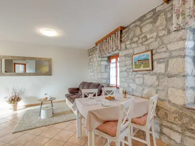 Ferienwohnung für 4 Personen (70 m²) in Dračevac 5/10