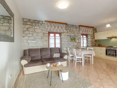 Ferienwohnung für 4 Personen (70 m²) in Dračevac 7/10