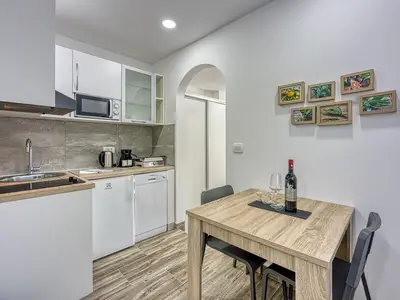 Ferienwohnung für 2 Personen (35 m²) in Poreč 8/10