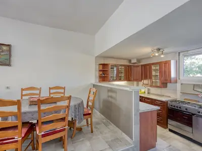 Ferienwohnung für 5 Personen (75 m²) in Poreč 2/10