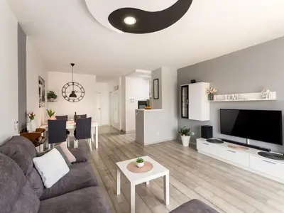 Ferienwohnung für 4 Personen (74 m²) in Poreč 1/10