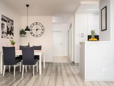 Ferienwohnung für 4 Personen (74 m²) in Poreč 9/10
