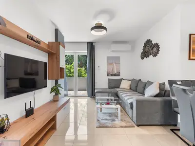 Ferienwohnung für 4 Personen (55 m²) in Poreč 1/10