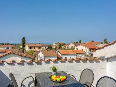 Ferienwohnung für 6 Personen (65 m²) in Poreč 2/10