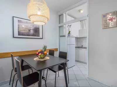 Ferienwohnung für 2 Personen (55 m²) in Poreč 6/10