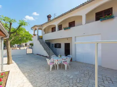 Ferienwohnung für 3 Personen (40 m²) in Poreč 3/10