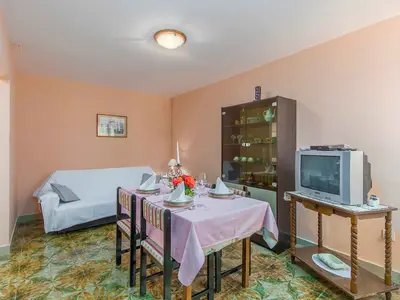 Ferienwohnung für 3 Personen (55 m²) in Poreč 9/10