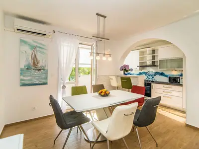 Ferienwohnung für 4 Personen (75 m²) in Poreč 4/10