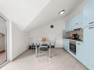 Ferienwohnung für 4 Personen (57 m²) in Poreč 10/10