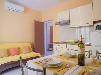 Ferienwohnung für 5 Personen (52 m²) in Poreč 3/10