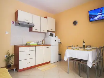 Ferienwohnung für 5 Personen (52 m²) in Poreč 4/10