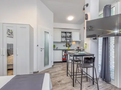 Ferienwohnung für 2 Personen (27 m²) in Poreč 8/10