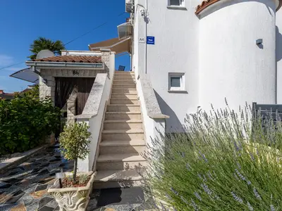 Ferienwohnung für 4 Personen (70 m²) in Poreč 1/10