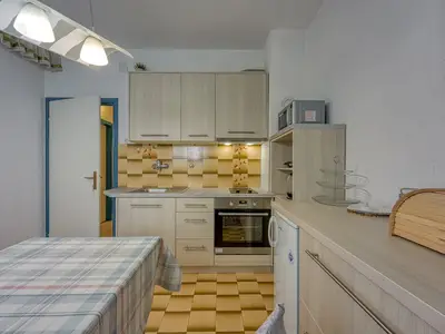 Ferienwohnung für 2 Personen (35 m²) in Poreč 8/10