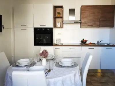 Ferienwohnung für 4 Personen (56 m²) in Poreč 3/10