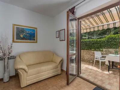 Ferienwohnung für 2 Personen (35 m²) in Poreč 1/10