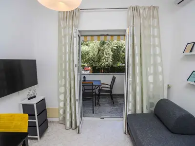 Ferienwohnung für 3 Personen (40 m²) in Poreč 1/10