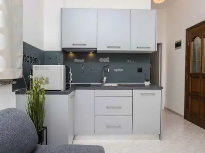 Ferienwohnung für 3 Personen (40 m²) in Poreč 8/10