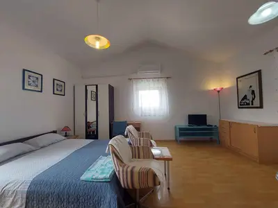 Ferienwohnung für 3 Personen (35 m²) in Poreč 1/10