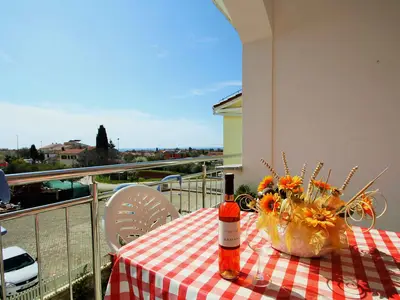 Ferienwohnung für 2 Personen (55 m²) in Poreč 1/10