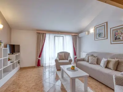 Ferienwohnung für 6 Personen (107 m²) in Poreč 7/10