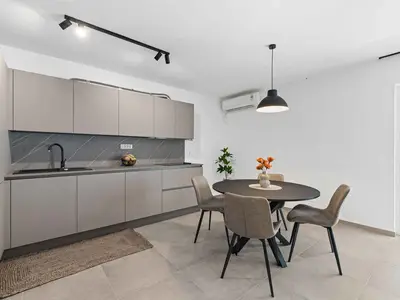 Ferienwohnung für 4 Personen (86 m²) in Poreč 6/10