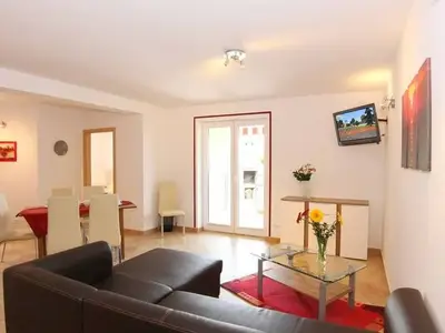 Ferienwohnung für 6 Personen (85 m²) in Poreč 9/10