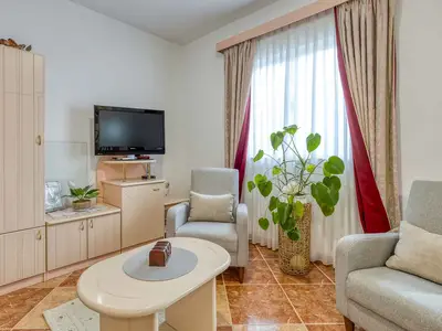 Ferienwohnung für 4 Personen (56 m²) in Poreč 6/10