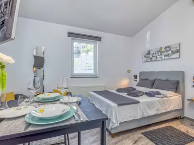 Ferienwohnung für 2 Personen (27 m²) in Poreč 6/10