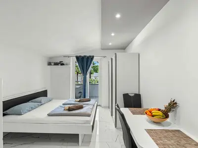 Ferienwohnung für 2 Personen (22 m²) in Poreč 9/10