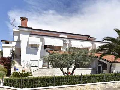 Ferienwohnung für 3 Personen (53 m²) in Poreč 1/10