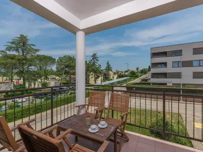 Ferienwohnung für 6 Personen (75 m²) in Poreč 1/10