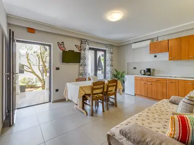 Ferienwohnung für 4 Personen (75 m²) in Poreč 5/10