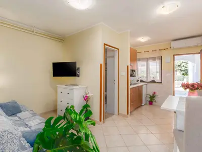 Ferienwohnung für 3 Personen (28 m²) in Poreč 9/10