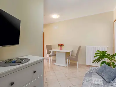 Ferienwohnung für 3 Personen (28 m²) in Poreč 10/10